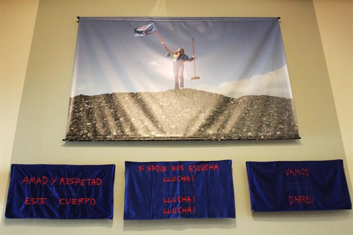 La Térmica Cultural de la Ciuden (León) alberga desde este jueves la exposición 'Latidos de la escombrera', de la artista asturiana Natalia Pastor.