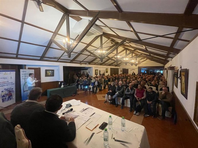 Reunión en Antequera de ASAJA Málaga