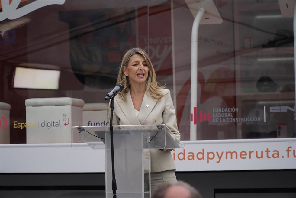 La vicepresidenta segunda del Gobierno y ministra de Trabajo y Economía Social, Yolanda Díaz, clausura  el proyecto itinerante 'Formación en Ruta'
