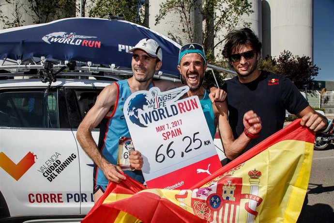 Archivo - Chema Martinez en su última participación en 2017 en Wings For Life Valencia, donde marcó el récord de 66,25 km recorridos