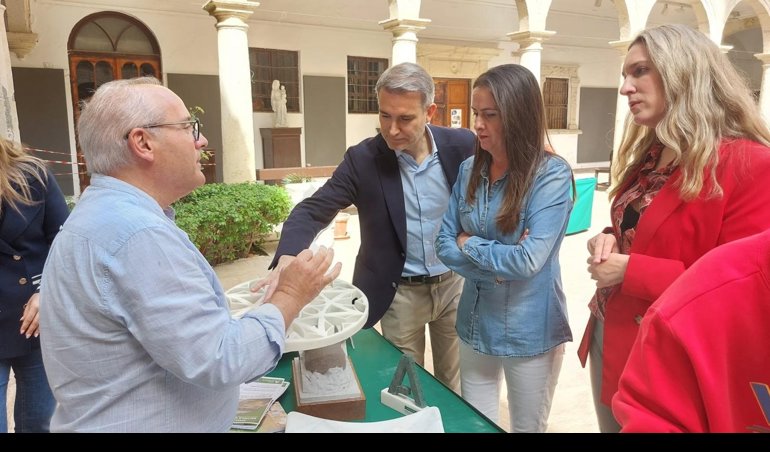 Es  Andalucía - Almería