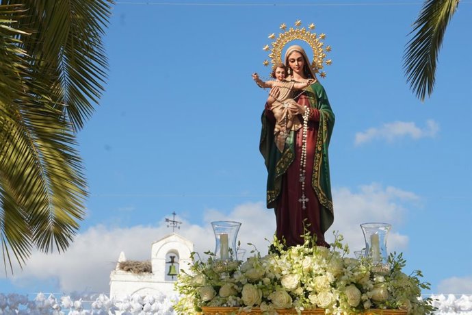 Romería en honor a Nuestra Señora del Rosario de San Silvestre de Guzmán (Huelva).