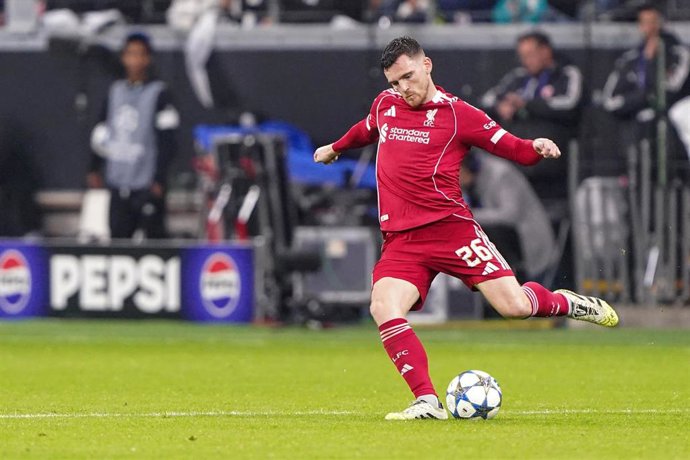 Archivo - Andrew Robertson, en un partido con el Liverpool FC.
