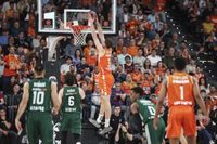 El Valencia Basket ata el 'Top 4' de fiesta