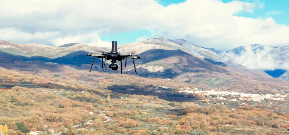 Dron de Telefónica sobrevolando Cuacos de Yuste (Cáceres)