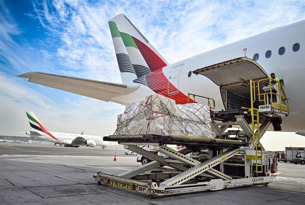 Archivo - Emirates y Dubai Humanitarian lanzan un puente aéreo a Sri Lanka para transportar ayuda humanitaria urgente