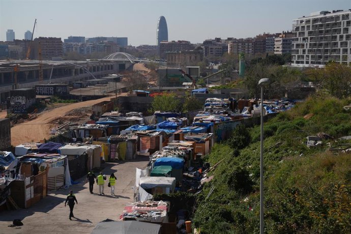 Asentamiento de barracas en la zona de la Sagrera de Barcelona