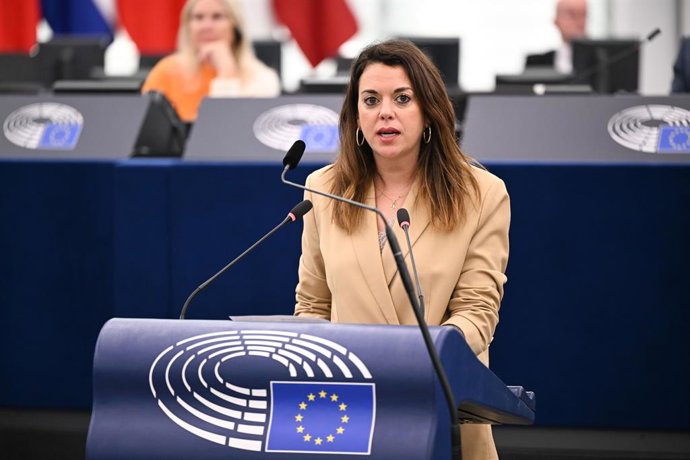 La eurodiputada Laura Ballarín en una sesión plenaria en el Parlamento Europeo