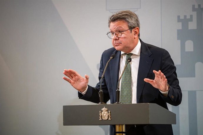 Archivo - El secretario de Estado de Transportes y Movilidad Sostenible, José Antonio Santano.