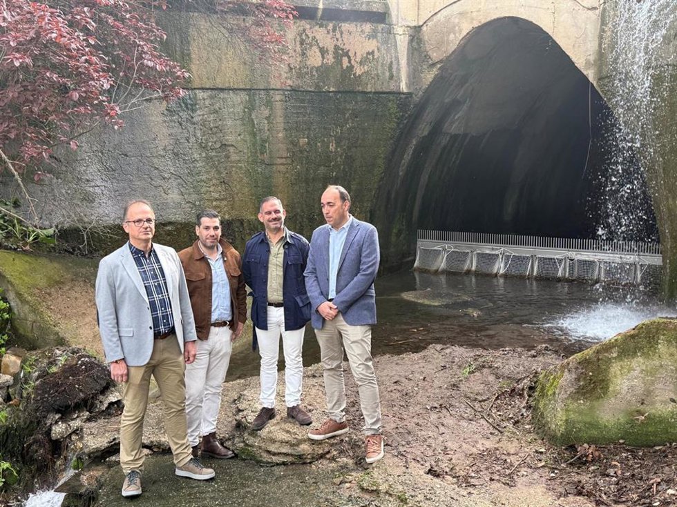 El tercer teniente de alcalde y concejal de Infraestructuras, Santiago López Pomeda, ha explicado en una comparecencia junto al concejal de Medio Ambiente, José Luis Alguacil.
