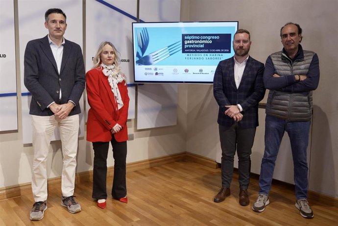 Avid de la Viuda y Víctor Fernández durante la presentación del VII Congreso Gastronómico Provincial que se celebrará en Mayorga.