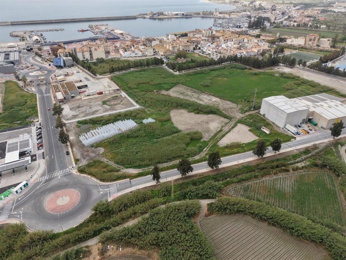 Vista aérea de la zona portuaria donde se va a actuar.