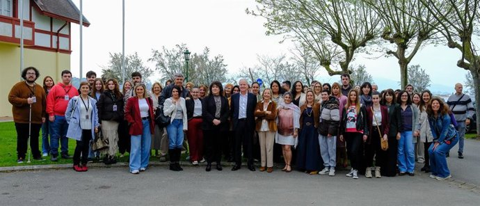 El Consejero De Industria, Empleo, Innovación Y Comercio, Eduardo Arasti, Inaugura La XIII Edición Del Programa ‘Lanzaderas De Empleo Y Emprendimiento Solidario De Cantabria’.