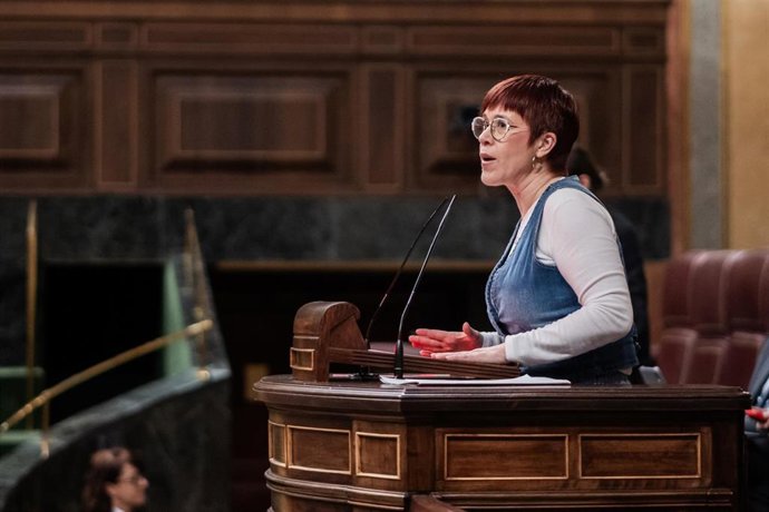 La diputada de Compromís Águeda Micó interviene durante una sesión plenaria, en el Congreso de los Diputados, a 26 de marzo de 2026, en Madrid (España)