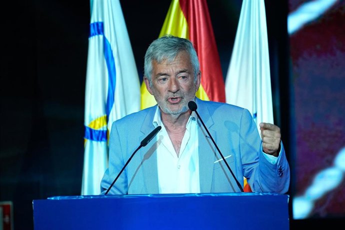 Archivo - El presidente de la Real Federación Española de Natación (RFEN), Fernando Carpena.