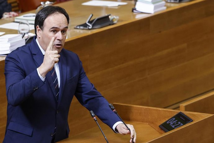 El 'president' de la Generalitat Valenciana, Juanfran Pérez Llorca, en una imagen de archivo en Les Corts