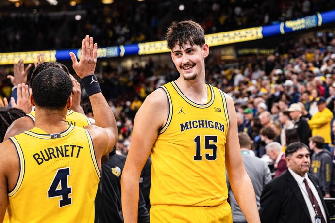 March 14, 2026, Chicago, Illinois, USA: Michigan basketball player ADAY MARA celebrates after the conclusion of the semifinal game of the 2026 TIAA Big Ten Men's Basketball Tournament where Michigan defeated Wisconsin 68-65 at the United Center.