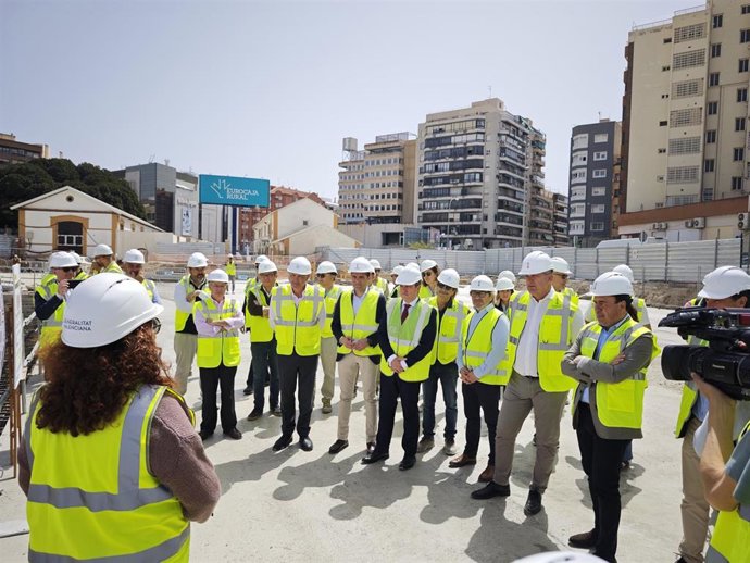 El 'president' de la Generalitat, Juanfran Pérez Llorca, visita las obras de excavación del túnel de la Estación Central, el viernes 10 de abril de 2026