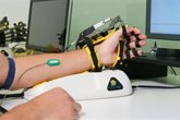 Foto: Neurólogo señala que la neurorrehabilitación permite "mejorar limitaciones motoras" en momentos concretos del Parkinson