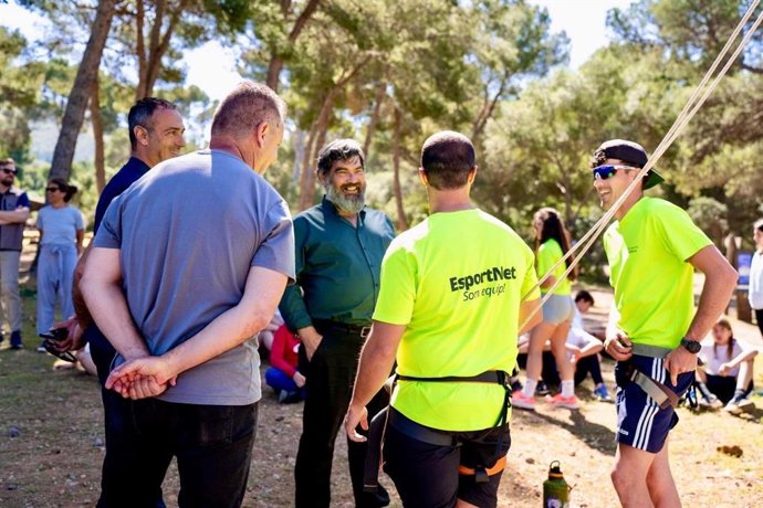 500 Niños Y Adolescentes De Mallorca Participan En El Programa 'Acampaesport En Las Vacaciones De Pascua.