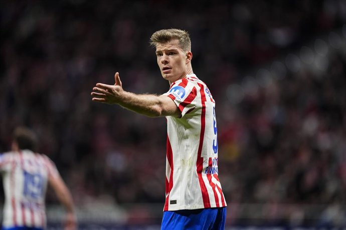 Archivo - Alexander Sorloth of Atletico de Madrid reacts during the Spanish League, LaLiga EA Sports, football match played between Atletico de Madrid and Real Sociedad at Riyadh Air Metropolitano stadium on March 07, 2026, in Madrid, Spain.