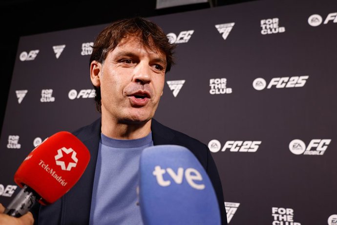 Archivo - Fernando Morientes attends the photocall of Presentation of EA Sports FC25 game at Pabellon Satelite on September 26, 2024, Madrid, Spain.