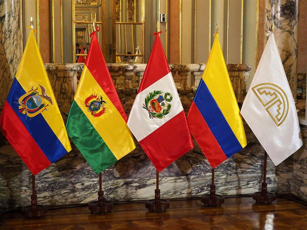 Archivo - Banderas de los países miembros de la Comunidad Andina (Ecuador, Bolivia, Perú y Colombia)