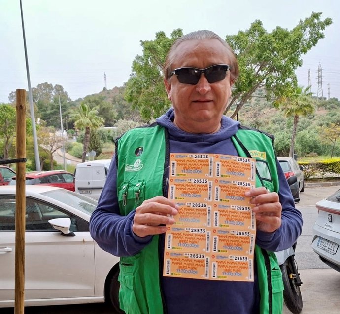 Leopoldo Pedrosa, vendedor de la ONCE en Málaga que ha repartido 364.000 euros en premios
