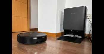 Ecovacs Deebot T90 Pro Omni: un robot aspirador que mejora con el rodaje, pero no supera las expectativas