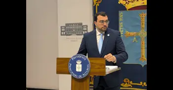 Barbón dice que "el siguiente paso del PP es plantear una moción de censura al Gobierno"