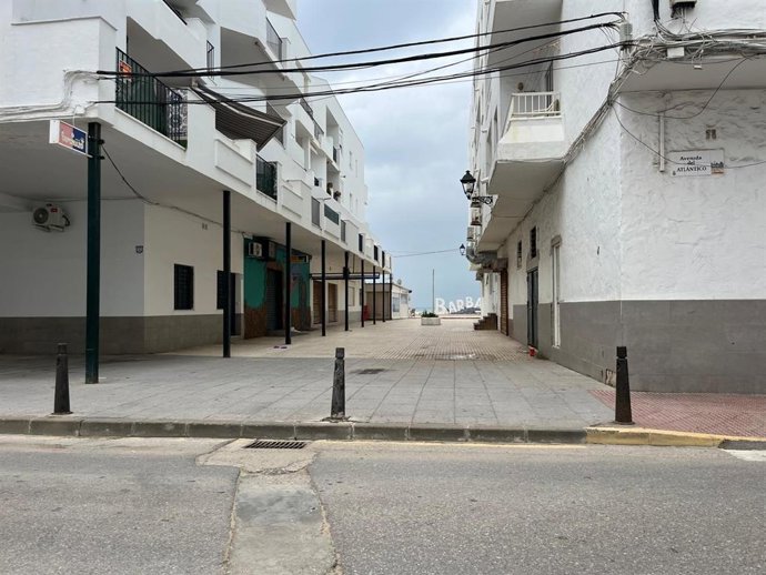 Imagen de la zona donde se ubica el local nocturno donde ocurrieron los hechos en Barbate (Cádiz).