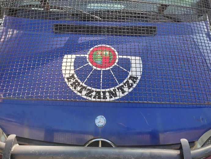 Archivo - Furgoneta de la Ertzaintza