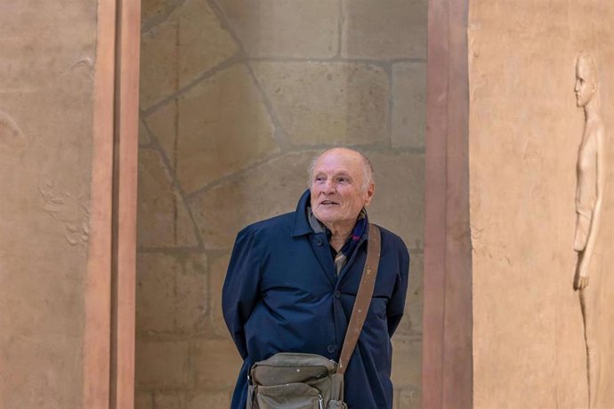 Archivo - El artista Antonio López , en una imagen de archivo.