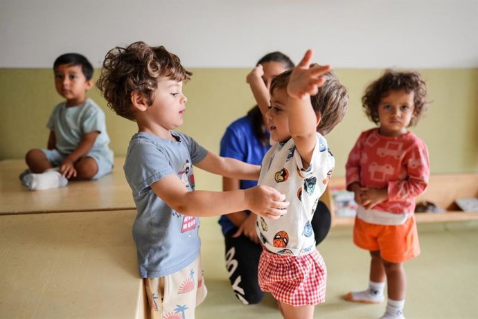 Imagen de niños en una guardería. 