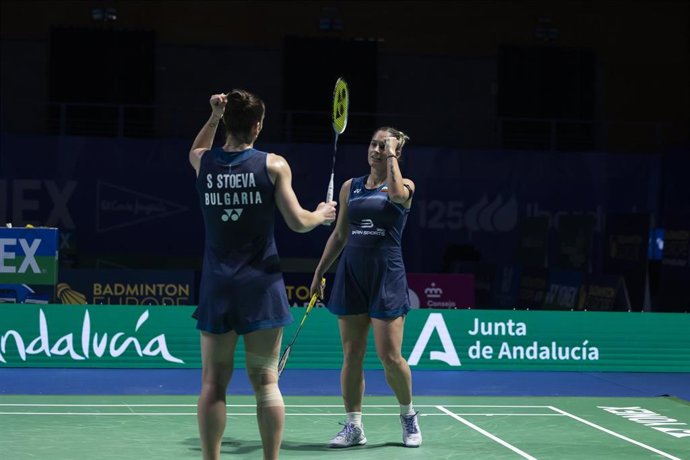 Gabriela y Stefani Stoeva, durante el Campeonato de Europa de bádminton 2026.