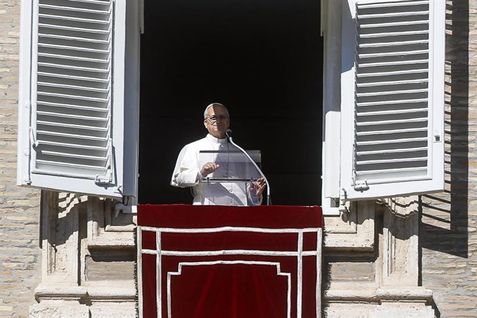 Archivo - February 15, 2026, Vatican City, ITALIA/ROMA: Pope Leo XIV during the Angelus prayer, traditional Sunday's prayer, from the window of his office overlooking Saint Peter's Square, Vatican City, 15 February 2026. ANSA/ANGELO CARCONI.,Image: 107526