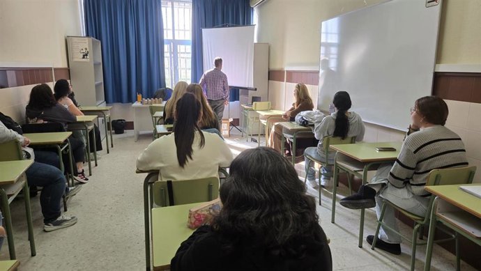 El Ayuntamiento de Jerez inicia el primero de los cuatro cursos formativos que impartirá en 'El Zagal'