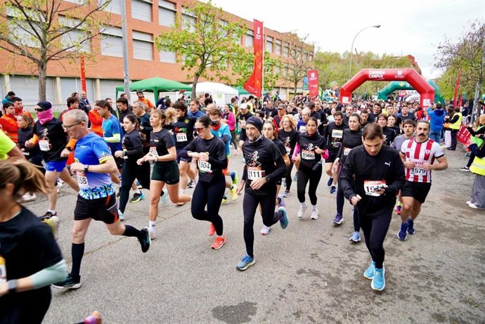 La Carrera Campus 2026 de la Universidad de La Rioja se disputa con más de 1.700 corredores inscritos, más de un millar de ellos estudiantes preuniversitarios