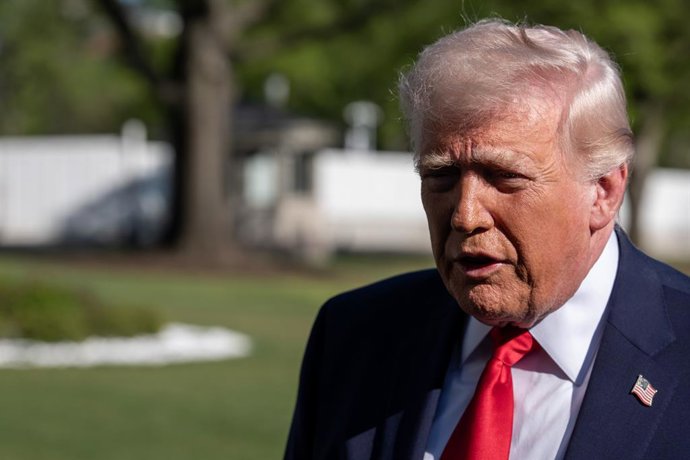 April 11, 2026, Washington, Dc, United States: U.S. President DONALD TRUMP speaks to the media prior to boarding Marine One on the South Lawn of the White House in Washington, D.C., U.S., April 11, 2026. The President took questions on Iran and the curren