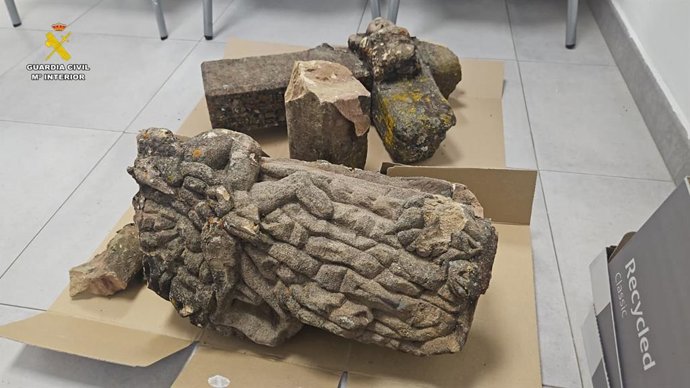 Identificado un vizcaíno de 20 años como presunto autor de los daños en la emblemática Cruz de San Lázaro de Ezcaray