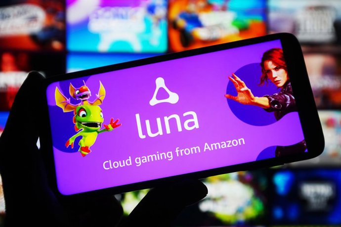 Archivo - Arquivo - 20 de outubro de 2023, Ucrânia: Nesta ilustração fotográfica, o logotipo do Amazon Luna aparece exibido na tela de um smartphone.