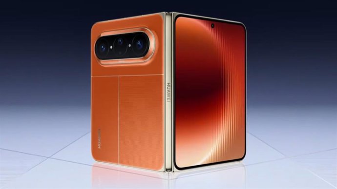 O smartphone dobrável Huawei Pura X Max.