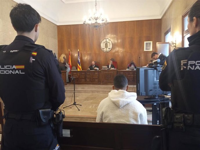 El acusado, durante el juicio en la Audiencia Provincial.