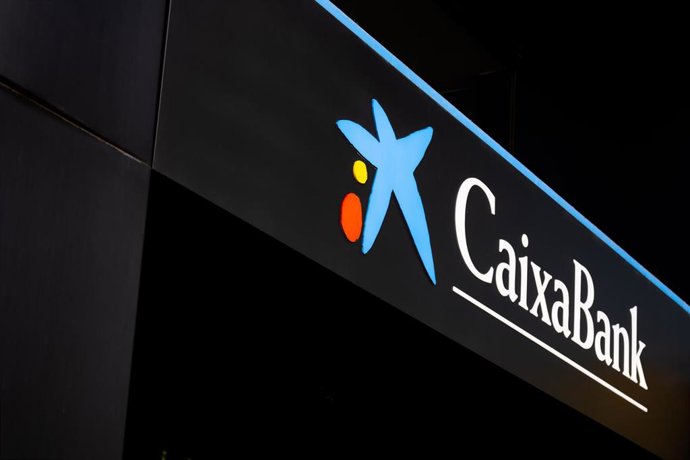 Archivo - Imagen de archivo de CaixaBank.