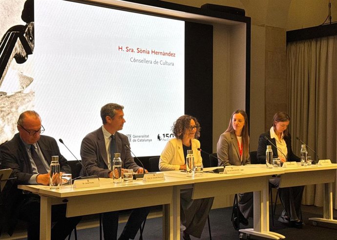 Acto de presentación de las actividades por el 150 aniversario del nacimiento de Pau Casals este lunes en el departamento de Cultura de la Generalitat, en Barcelona