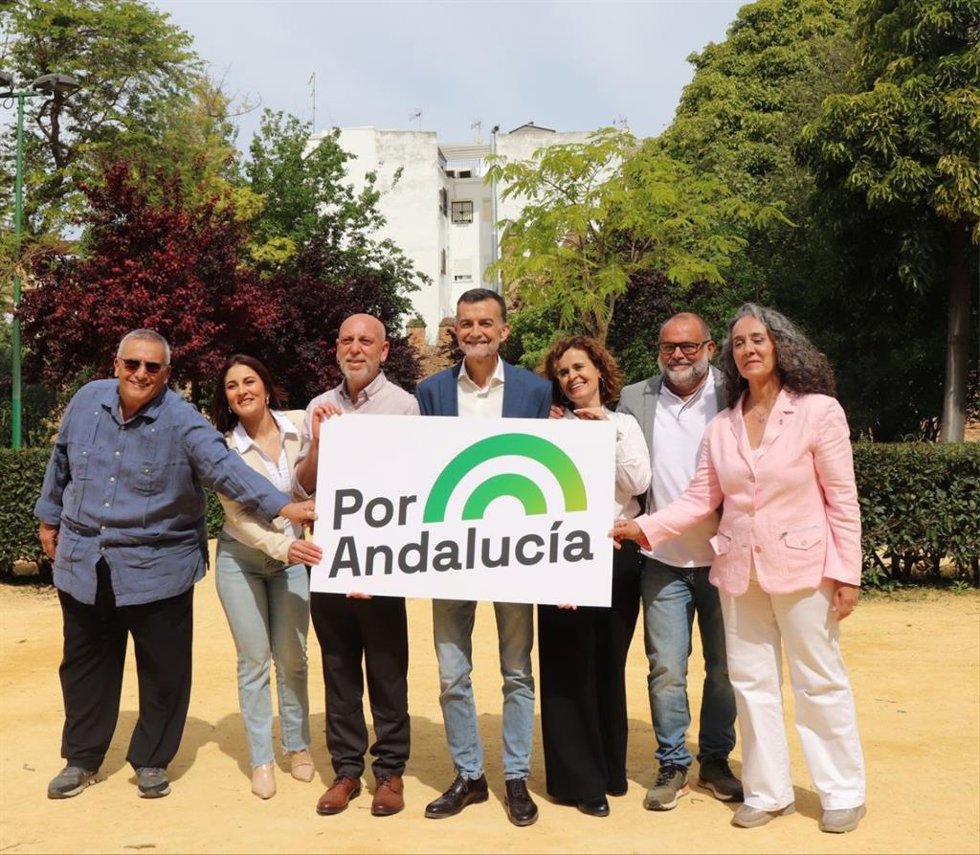 Presentación en Sevilla de los candidatos de Por Andalucía a las elecciones del 17 de mayo, encabezados por Antonio Maíllo.