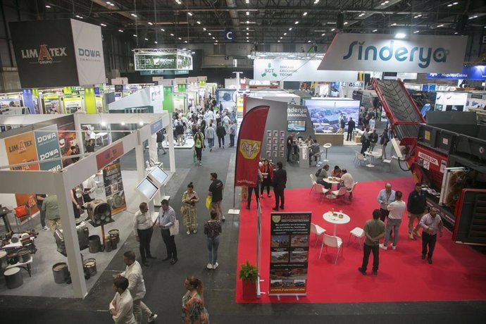 Archivo - FER, SIGRAUTO y AEDRA respaldan la próxima convocatoria de la Feria Internacional de la Recuperación y el Reciclado.