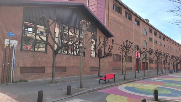 Archivo - Imagen del polideportivo de Deusto (Bilbao)