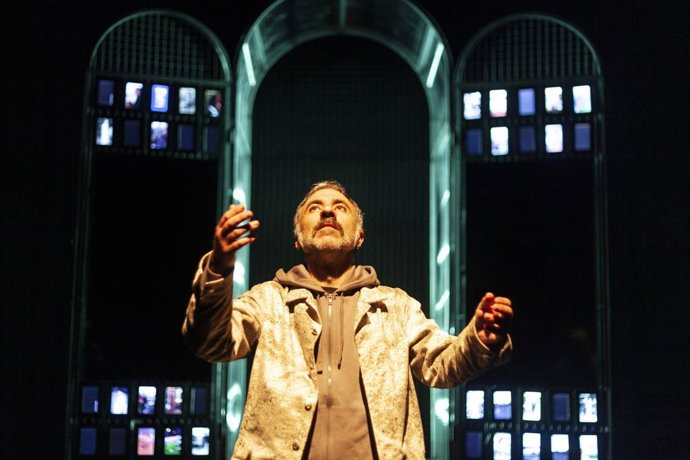 Archivo - David Montero presenta 'El tiempo del hijo' en el Teatro Cánovas de Málaga