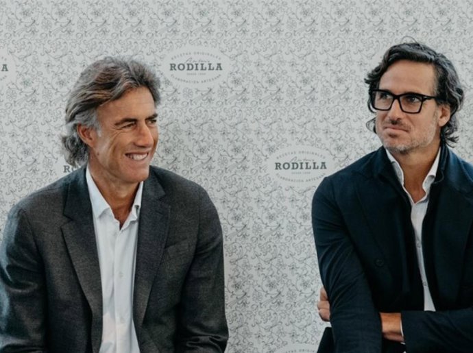 El CEO del Mutua Madrid Open, Gerard Tsobanian, y el codirector del torneo, Feliciano López, durante el acto.